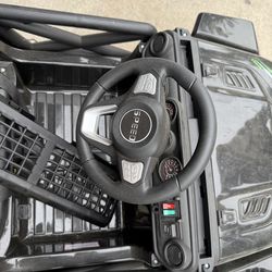 Electric ride on car