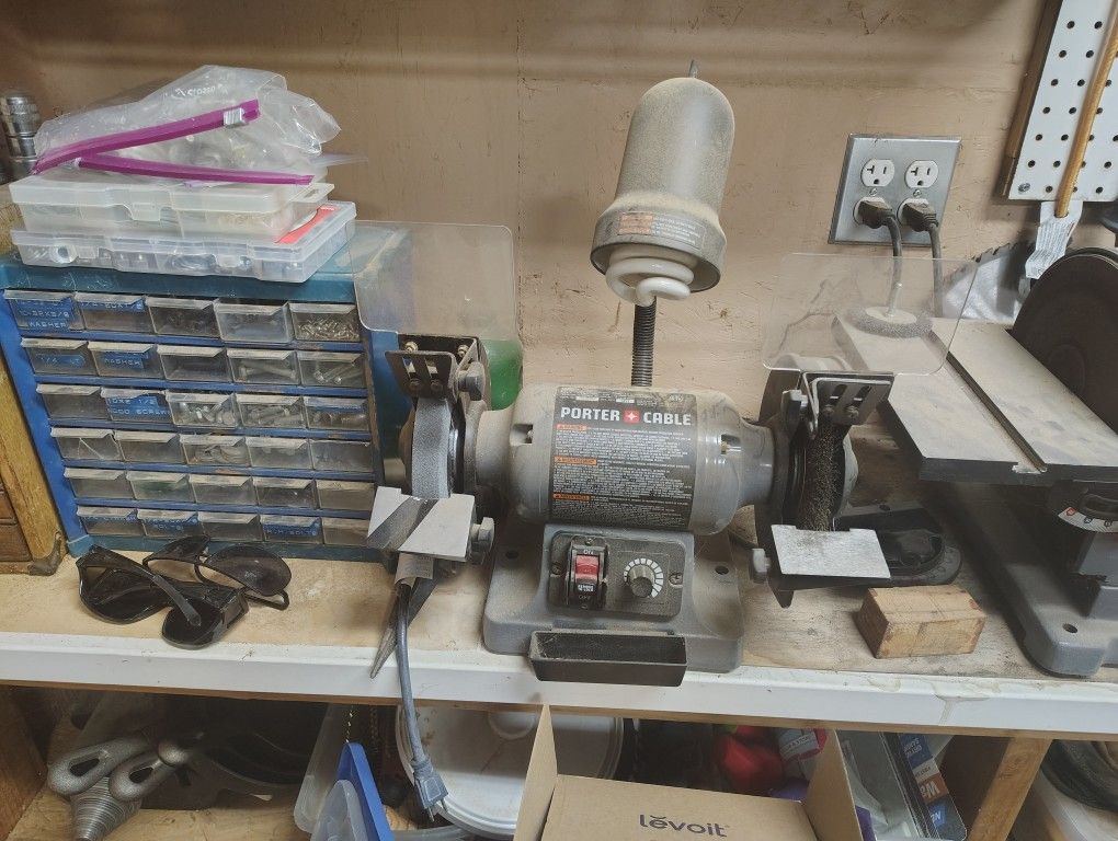 BENCH GRINDER