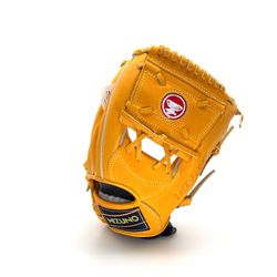 Mizuno “World Win Red Cup” Size 7, NWT, RHT