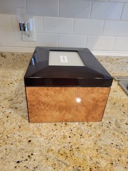 New Beautiful Box (Or Urn For Human Or Pet)