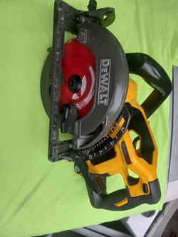 Dewalt. 7. 1/4