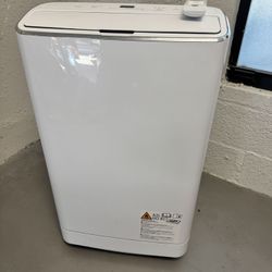 14,000 BTU GE portable A/C LIKE NEW NEVER USED 