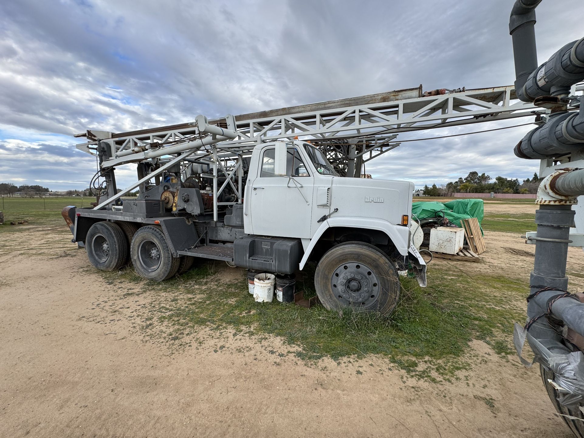 Drill /Bucket Rig /septics