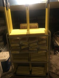 Truck wash brushes & handles & wash mitts.