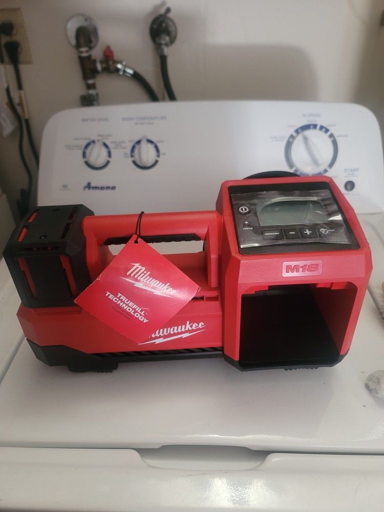 Milwaukee M18 tire inflator