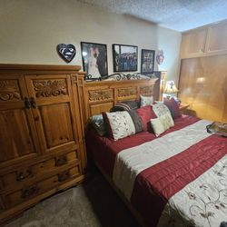 5 Piece Wood Bedroom Set