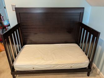 USED Simmons SlumberTime Crib Converts to Daybed FREE
