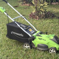 Greenworks 40V 16" Cordless Lawn Mower, Ultra-Light Push Mower with 4.0Ah Battery & Charger(75+ Tool Compatibility, 45Min Runtime)