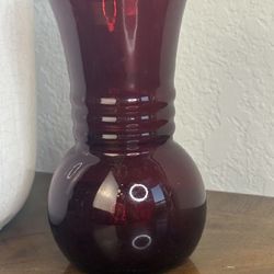 Red Anchor Hocking Glass Vase