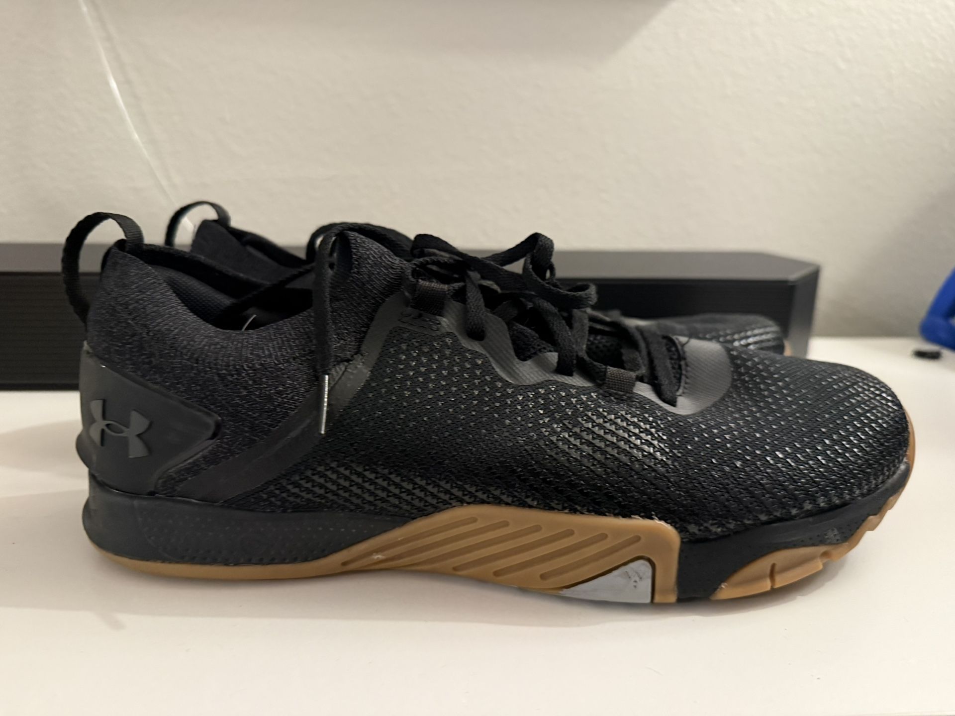 Under Armour TriBase Reign 3 Size 10 Black Cross Trainers