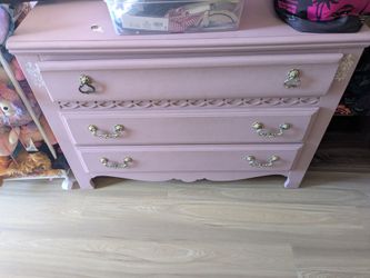 Girls 3d drawer dresser