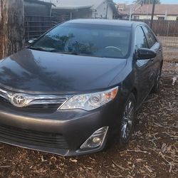 Toyota Cambry 2013