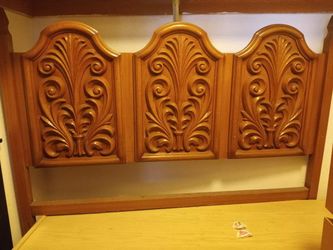 Full Size Wood Bedroom Set