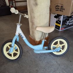 Cub Critical Balance Bike
