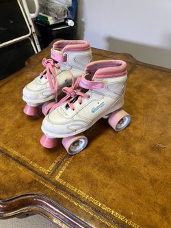 Children’s rollerskates size 3