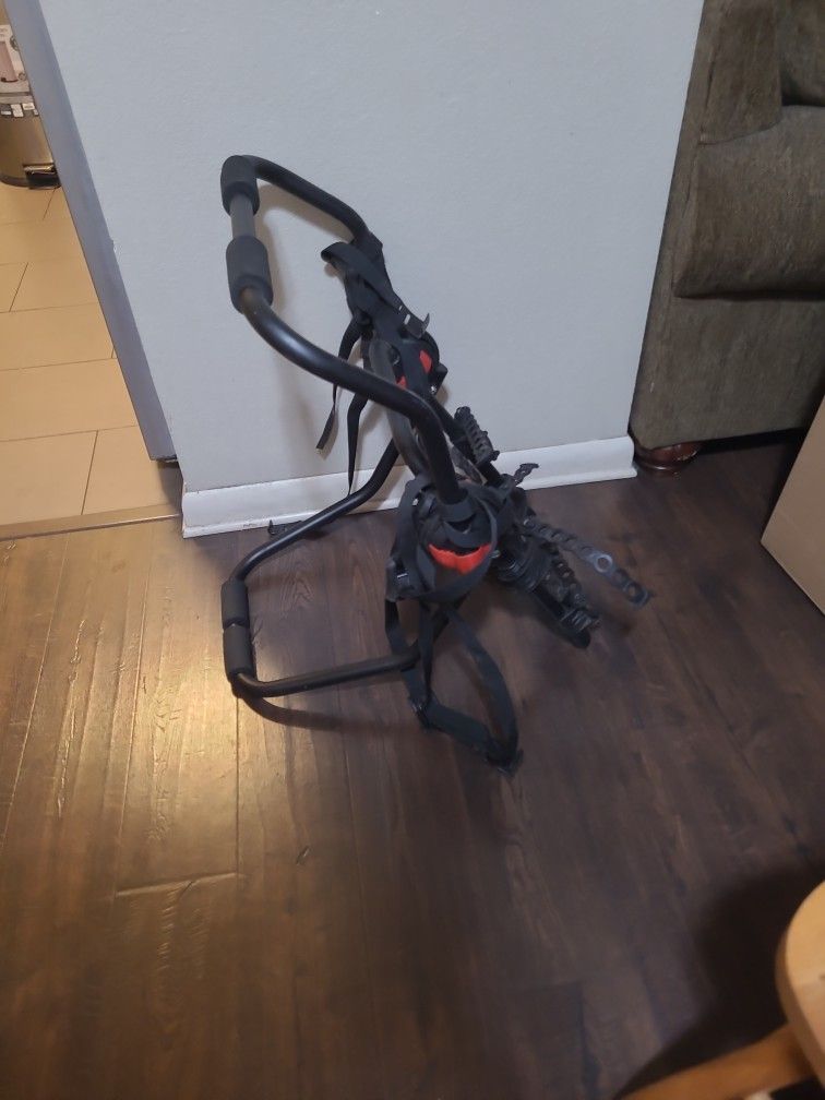 YAKIMA RACK FOR 2 BIKES