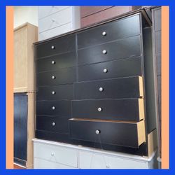 12 drawers dresser / Twelve drawers dresser / Cajonera / Comoda