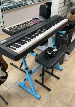 Yamaha P-45 Electric Piano