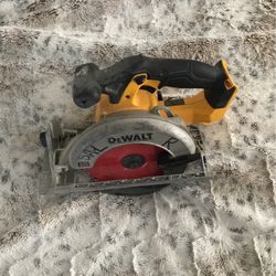 Dewalt Circular Saw