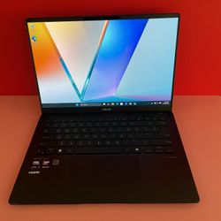 Lenovo Vivobook S 14 OLED display Intel Ultra 5 16GB Ram 512GB SSD (2024 Model) premium Laptop