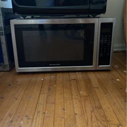 Kitchen aid SS Microwave