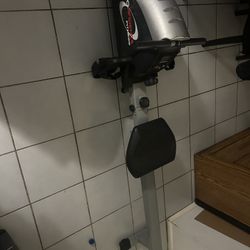 Rowing Machine 