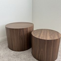 Modern Nesting Coffee Tables Set Of 2
