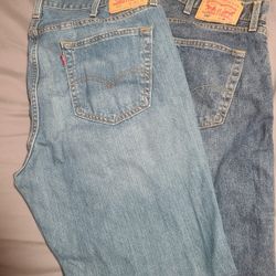 2 Pair LEVI STRAUSS Jeans 38Wx32L