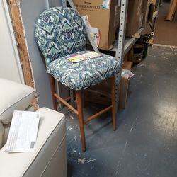 29in Barstools New In Box 50.00 Each 