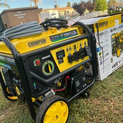 Champion Power
Equipment
11,500/9,200-Watt Electric Start Gasoline, Propane and Natural Gas Tri-Fuel Portable Generator with CO Shield