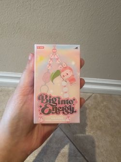 The Monsters Big into Energy Series phone charm blind box.