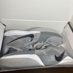 Nike Sabrina 2 TB