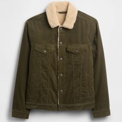 Old Navy Sherpa-Lined Icon Corduroy Jacket
.Size XXXL