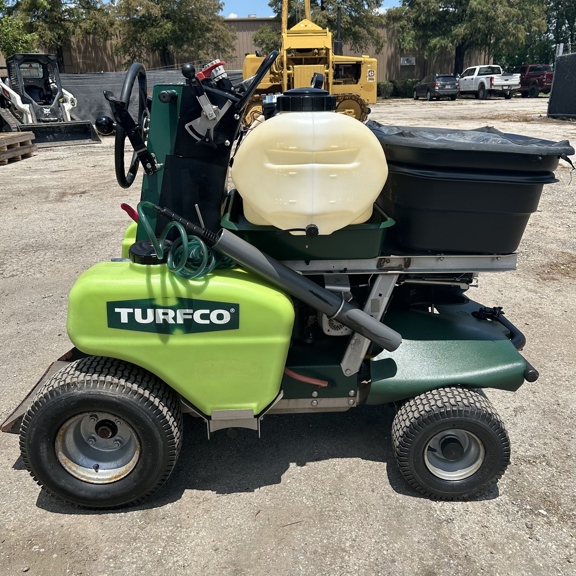 2021 Turfco T3100 Stand-On Spreader Sprayer - 508 Hours