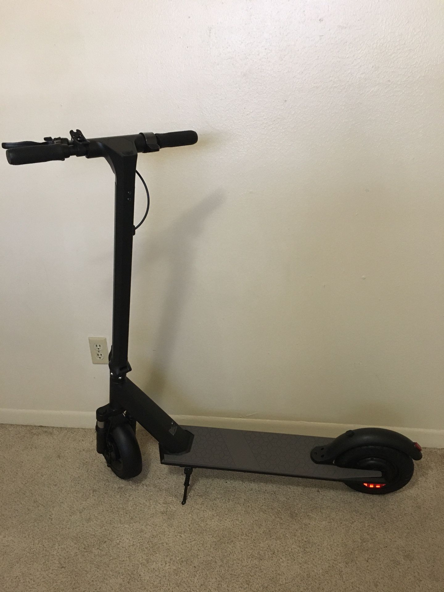🛴⚡️ Rechargeable 40 Mi Scooter 