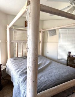 Queen Size Washed White Pine Log Bed / Canopy Bed