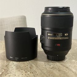 Nikon AF-S VR Micro-Nikkor 105mm f/2.8G IF-ED Macro Lens