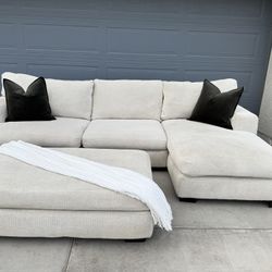 Cream / Beige Sectional Couch