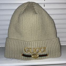 Custom Beige Gucci Beanie Fur 