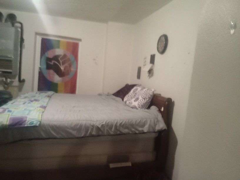 King Size Sleigh Bed Make Offer Need To Go Asap