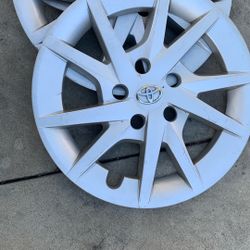 Toyota Hub Caps 