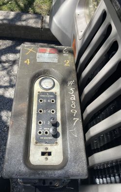 🇺🇸🪖 🎖️🇺🇸 VINTAGE - ANTIQUE USA MILATARY RADIO 🇺🇸🪖 🎖️🇺🇸