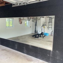 Mirror 