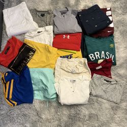 Lot Of Clothes 25 Pieces