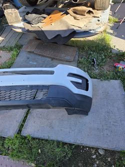 2017. Ford. Explorer. Bumper. Cover