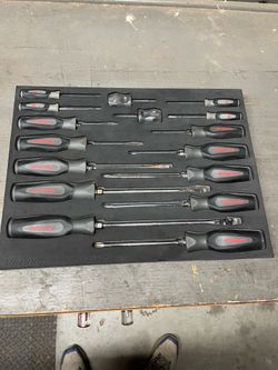 Snap On screwdriver set in foam - 16pc