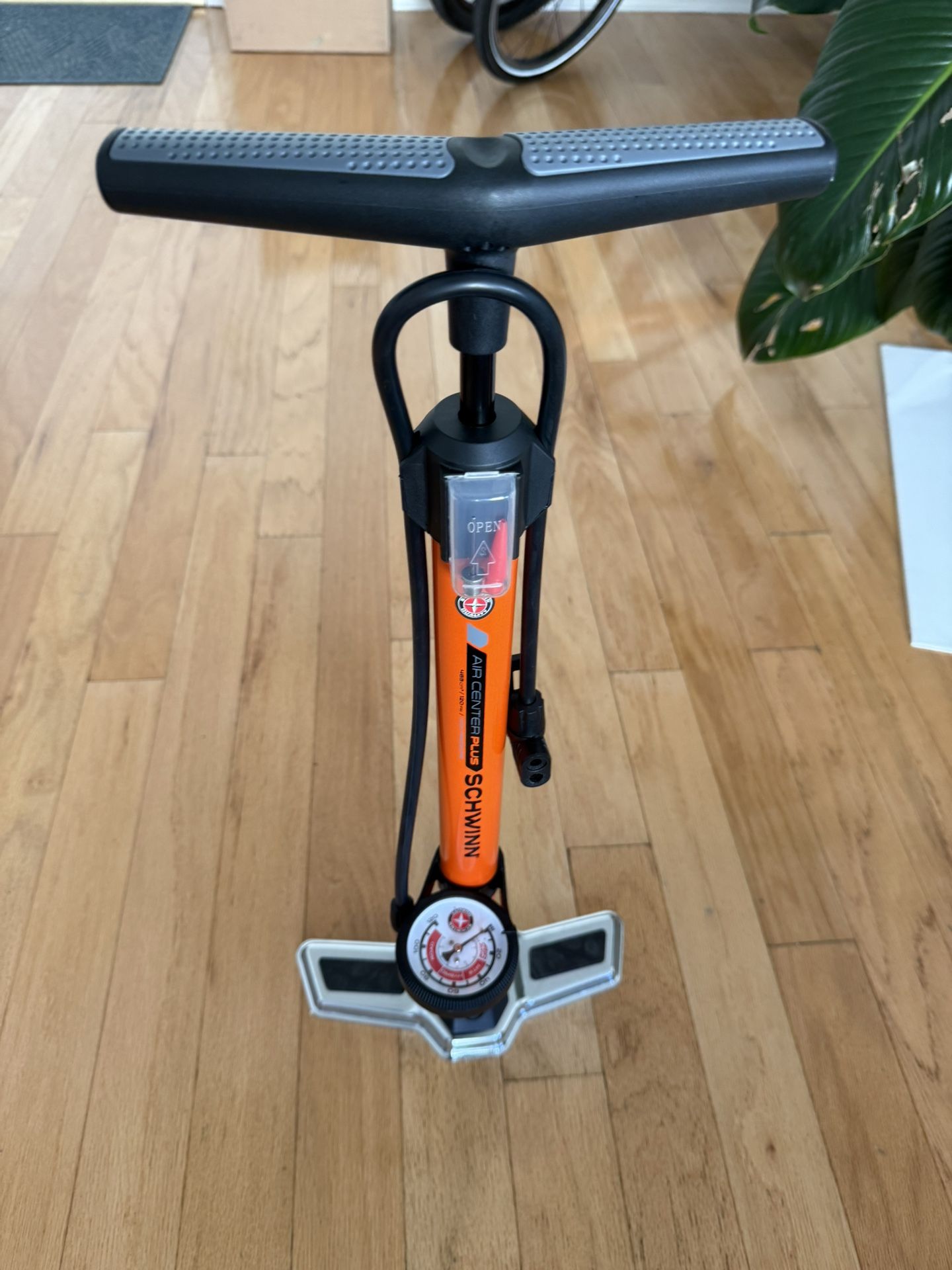 Schwinn Floor Bike Pump