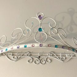 Kids Princess Crown Jewelry Necklace Holder Wall Mounted