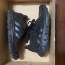 Toddlers Black Adidas Sneaker