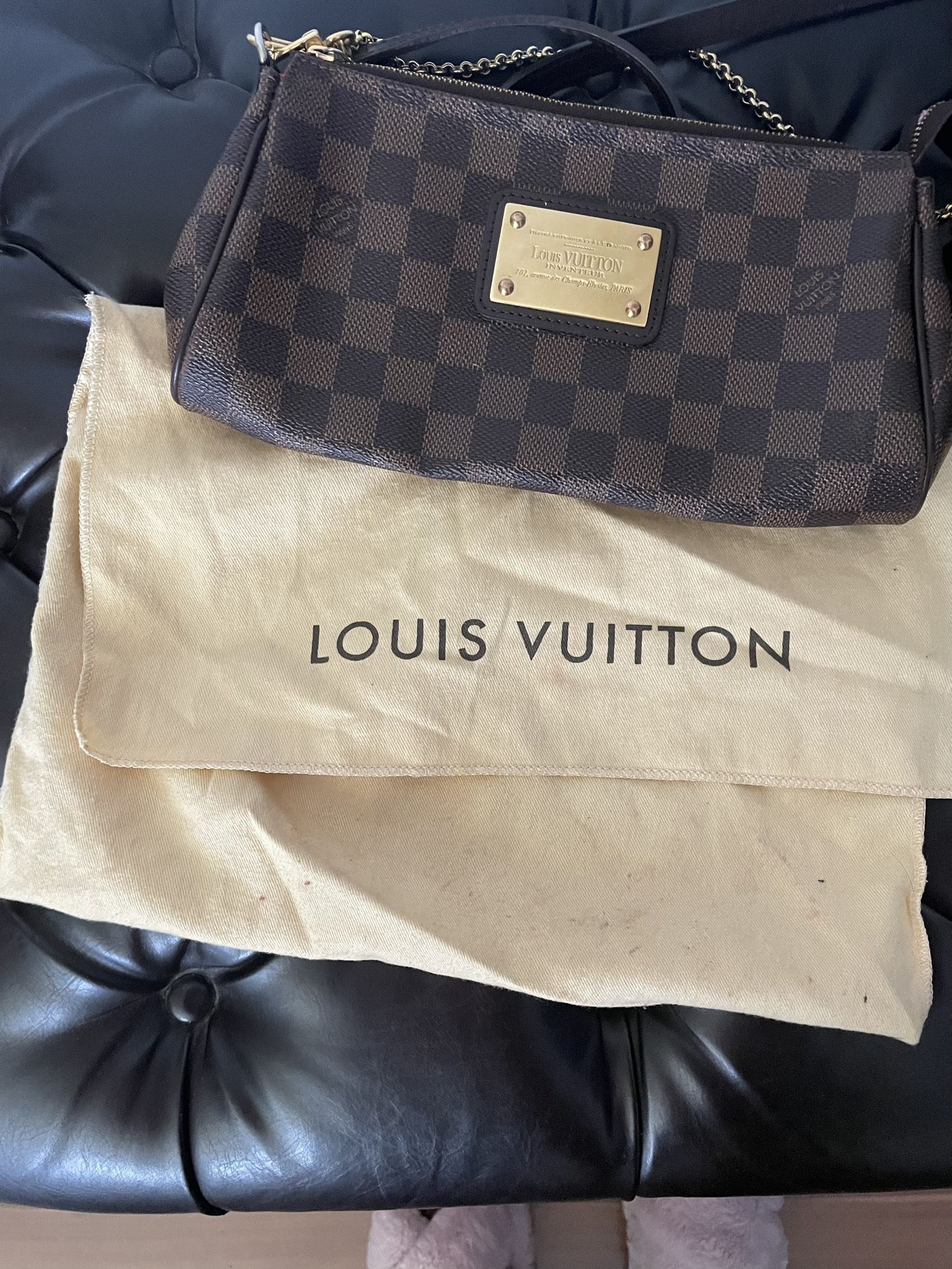 Louis Vuitton Purse for Sale in Redlands, CA OfferUp